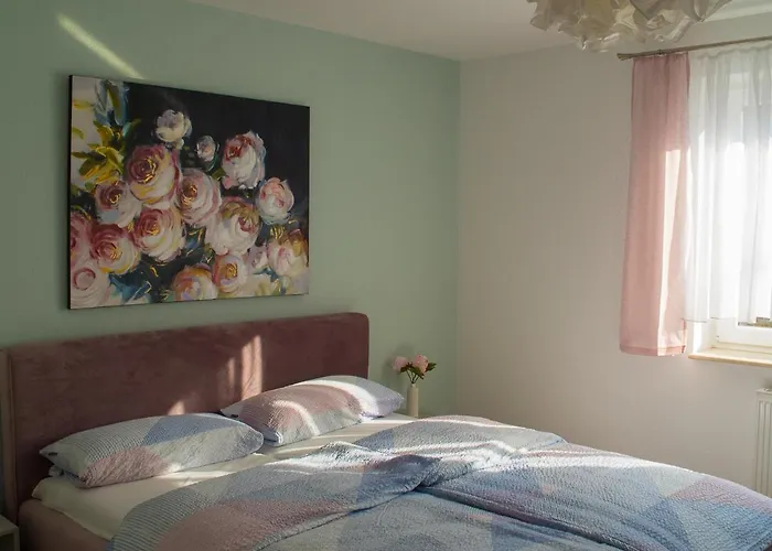 Geraeumige In Fuer Bis Zu 4 Personen - Barriefrei * Kindelbrueck