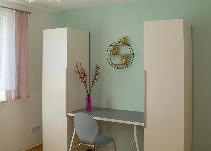 Geraeumige In Fuer Bis Zu 4 Personen - Barriefrei * Kindelbrueck